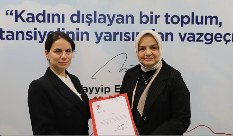 Dilovası AK Kadın Kolları’nda yeni başkan Ayşe Ak 