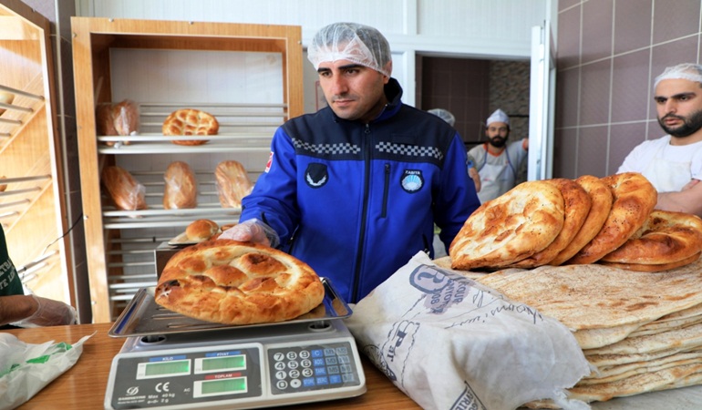 Dilovası Belediyesi’nden fırınlara Ramazan denetimi