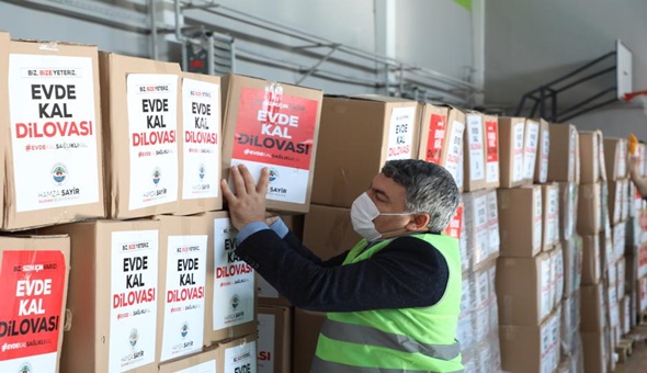 Dilovası Belediyesi'nden her eve Ramazan kumanyası! 