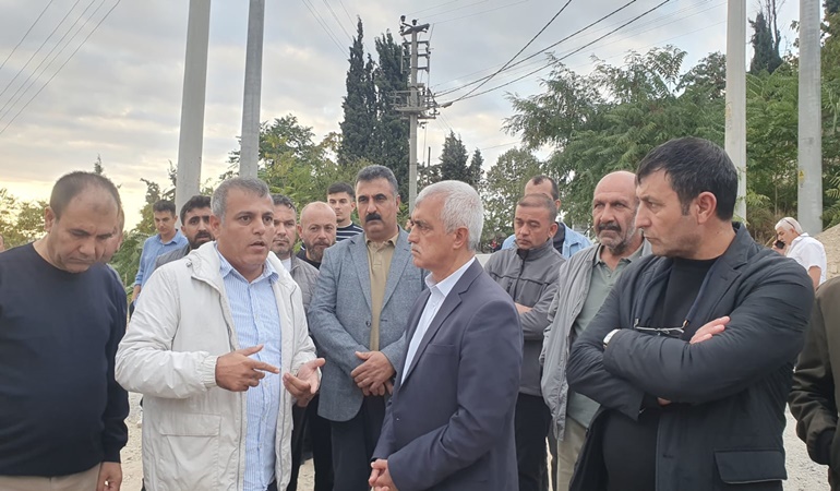 Dilovası Kayapınar'da 40 yıllık yolu kapatan sanayi gaspına son verin!