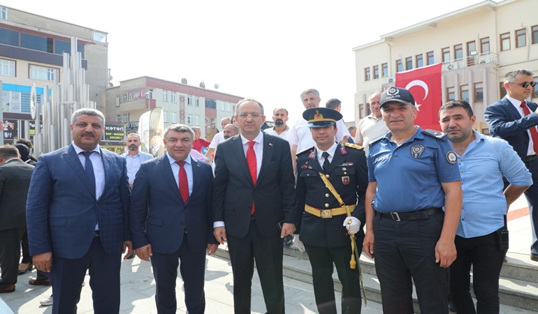 Dilovası’nda 100. yıl coşkusu