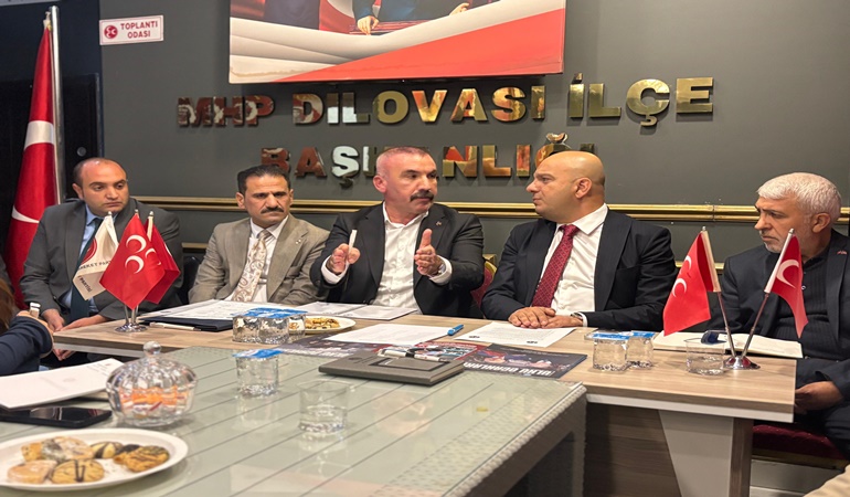 Dilovası’nda MHP’liler saha çalışmalarını masaya yatırdı