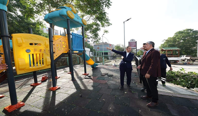 Dilovası’nda parklara el atıldı
