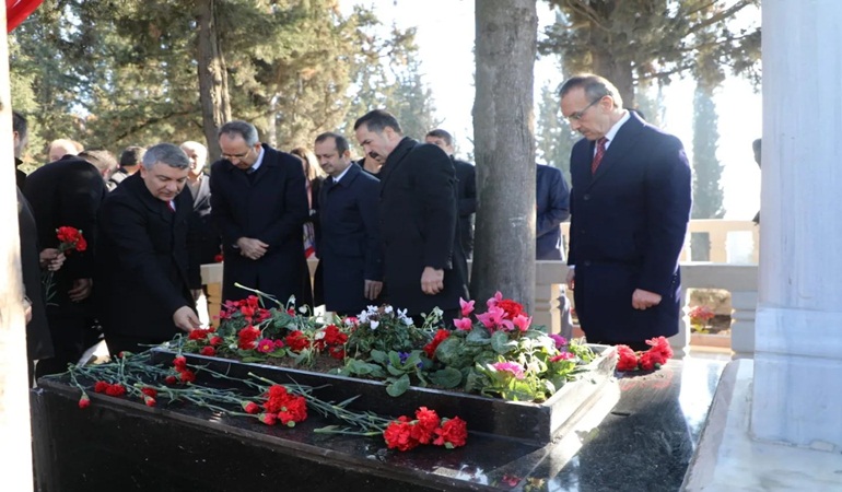 Dilovası’nda Yahya Kaptan şahadetinin 103. yılında dualarla anıldı