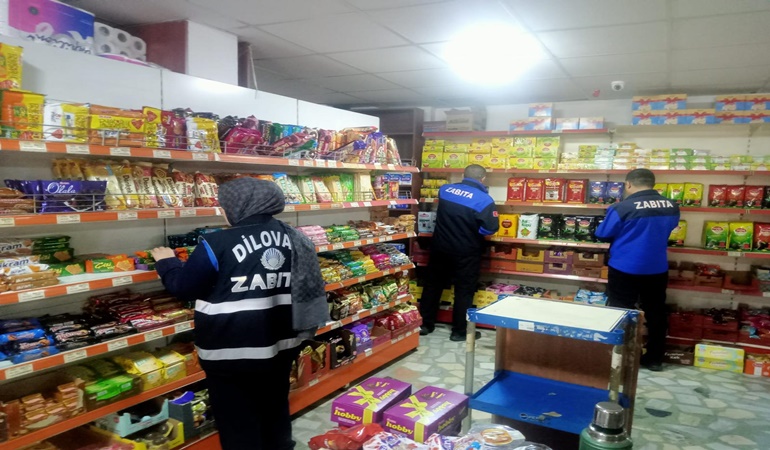 Dilovası’nda zabıta ekipleri marketleri boş bırakmıyor!