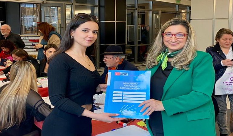 Diş Hekimi Müzeyyen Topçu Tan CHP’den aday