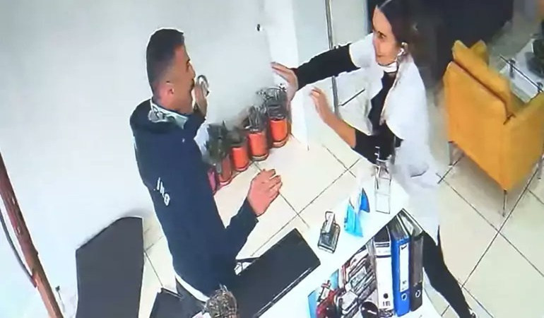 Diş Hekimleri Günü’nde şiddete dikkat çektiler