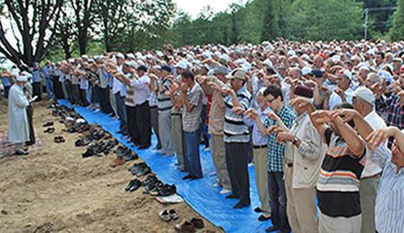 Diyanet 81 ilde yağmur duasına çıkıyor