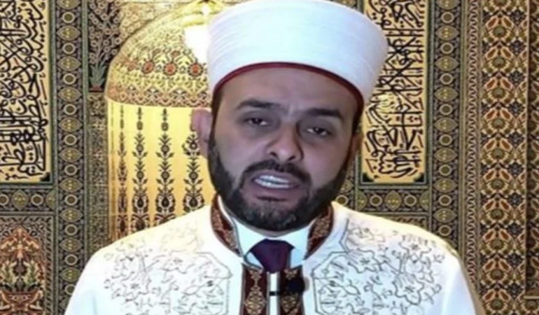 Diyanet'e solucan omurgalı dedi