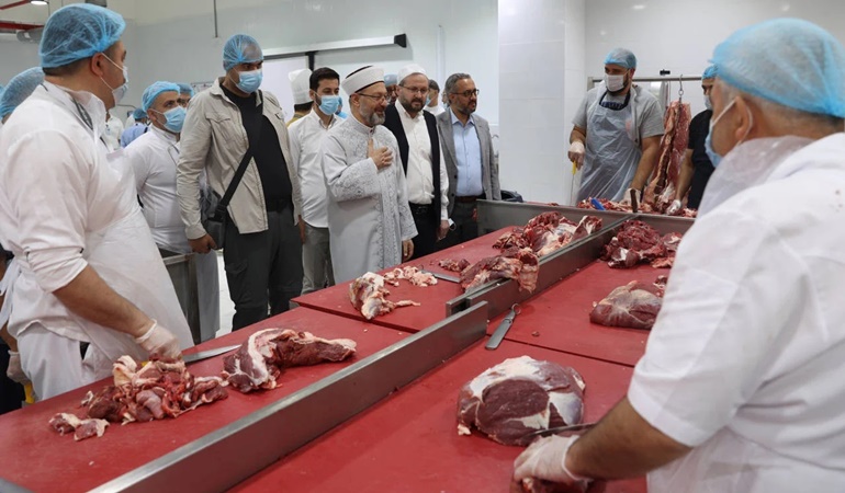 Diyanet'in özel yemek listesinde bir tek kuş sütü eksik