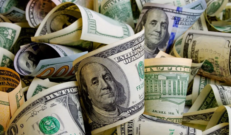 Dolar tahminlerinde büyük sapma