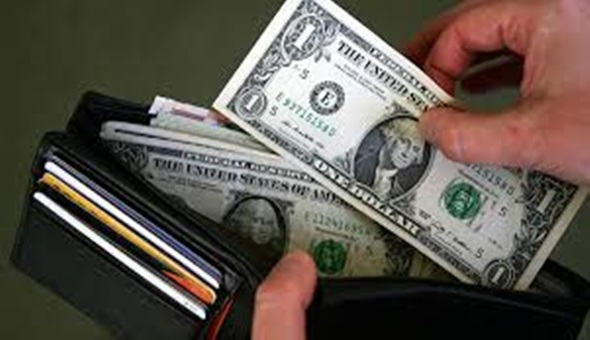 Dolar tarihi rekorunu kırdı