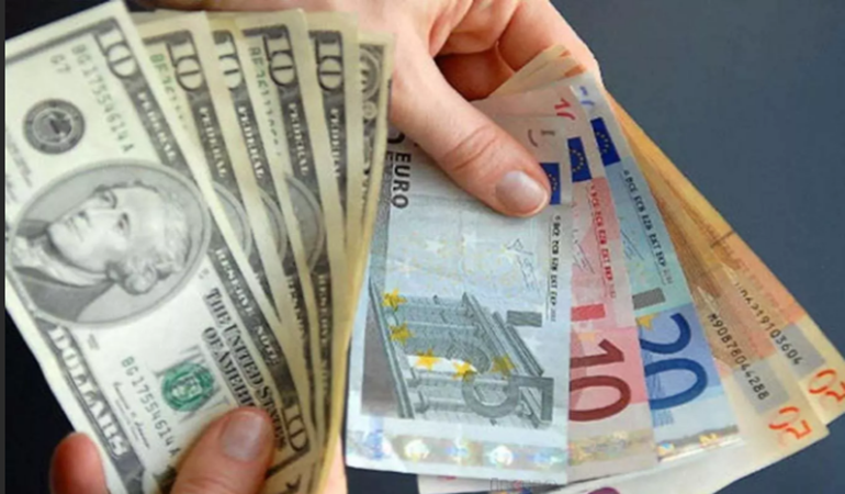 Dolar ve euro yeni haftaya yükselişle başladı