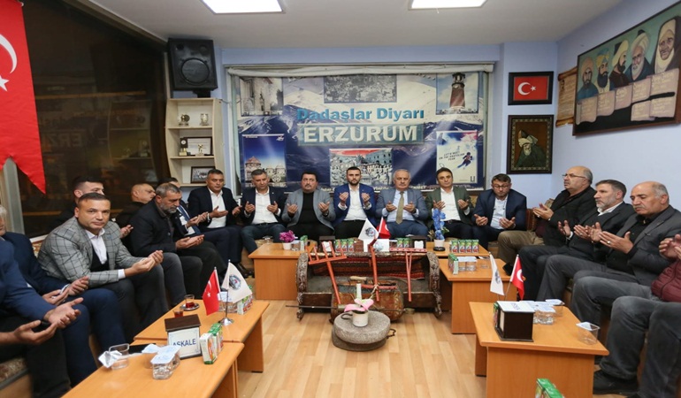 Dualarımız maden şehitlerimiz için