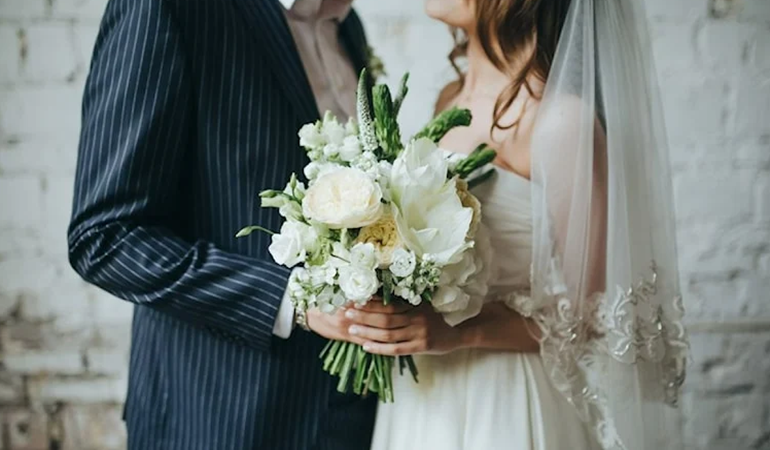 Düğün dernek hayal oldu