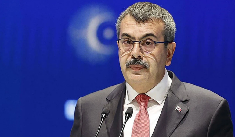 Duyunda inanmayın! Eski Türkiye'de okullarda tuvalet yoktu