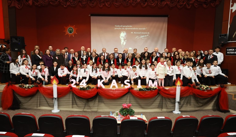 Eğitim camiası Derince’de bir araya geldi