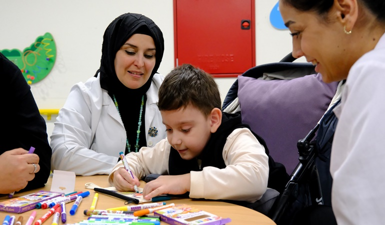 Eğlendirerek öğreten engelsiz etkinlik