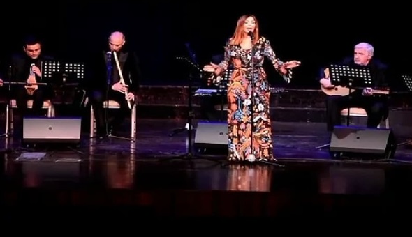 Elif Güreşçi kulakların pasını sildi