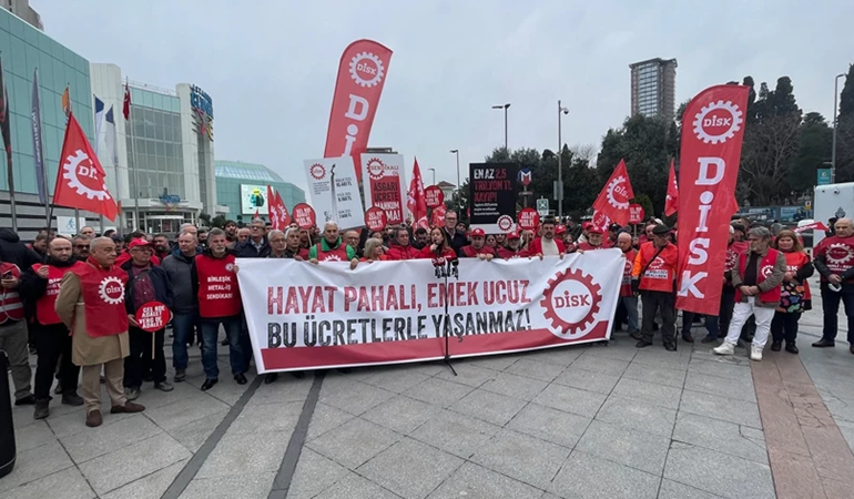 Elinizi soframızdan, cebimizden çekin