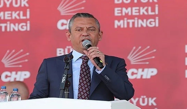 Emekli açım diyor onlar yurda git tatil yap diyor