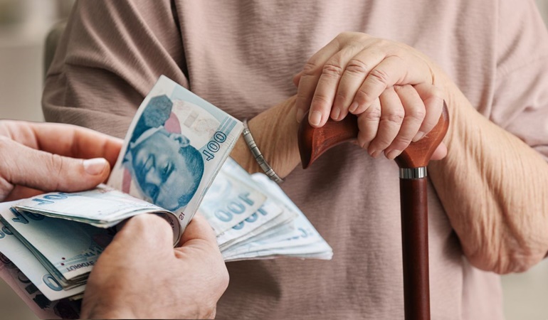 Emekli maaşlarında yüzde 100 artış olabilir