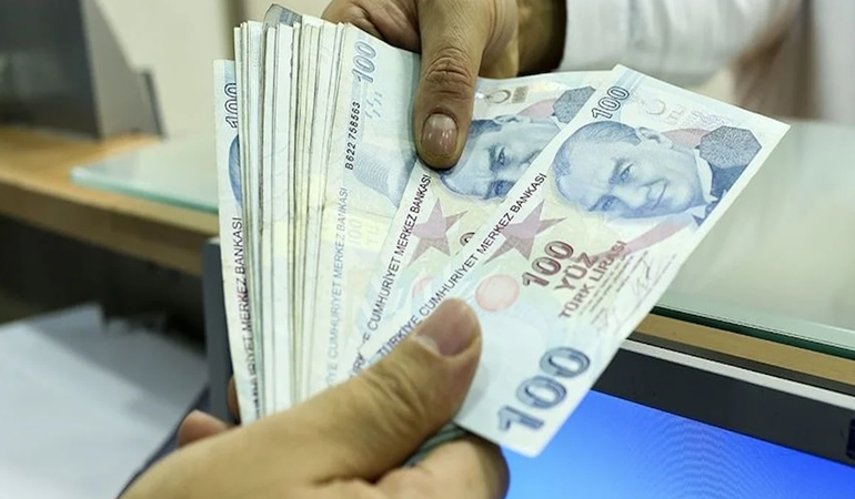 Emeklilerin gözü bayram ikramiyesinde