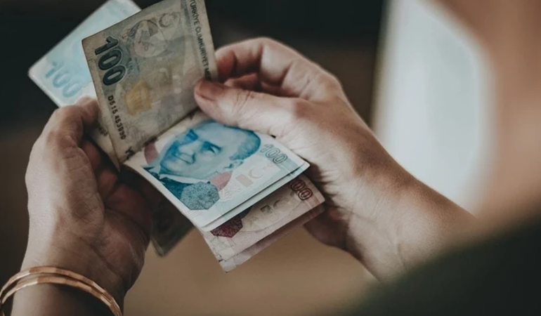 Emeklinin maaş zam farkı yüzde kaç oldu?