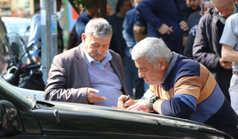 Emekliye ek zam ocak ayına sarkabilir