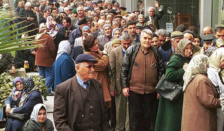 Emekliye iki bayramda zamlı ikramiye!