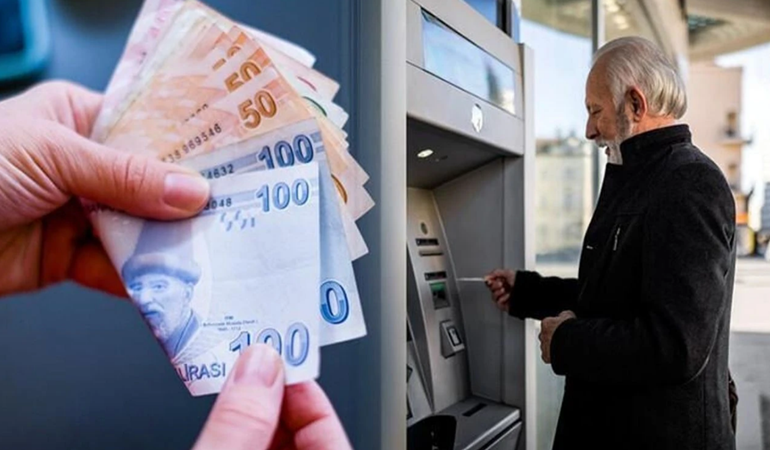 En düşük emekli maaşının yükseltilmesi istendi