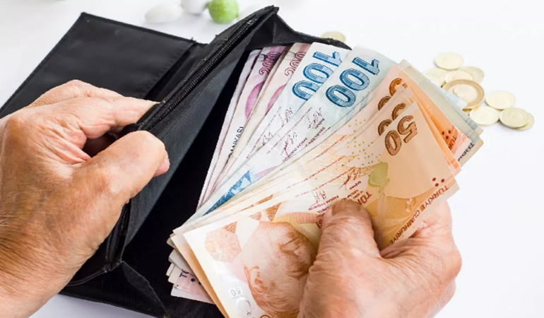 Enflasyonu suni bir şekilde geri çekip maaş zamlarını az yapacaklar