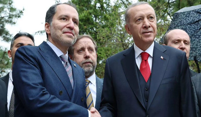 Erbakan seçimde yine adaylıktan çekilecek mi?