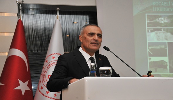 Ercan Yamen o toplantıda 3 projesini tanıttı