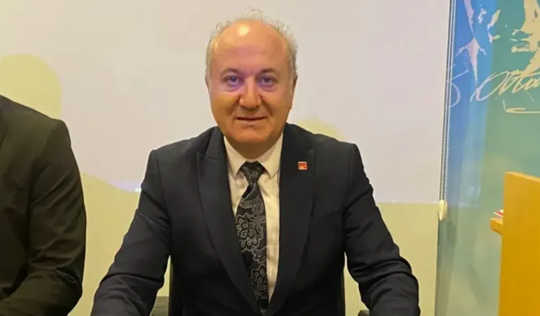 Erdem Arcan YENİ Parti’de de seçilmiş başkan olacak!