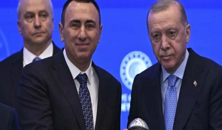 Erdoğan'a o iş insanı dolandırıcılıktan ceza aldı denilmedi mi?