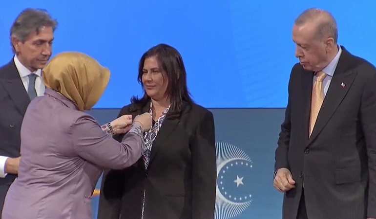 Erdoğan AKP'li başkanlar CHP'ye geçse ne derdi?