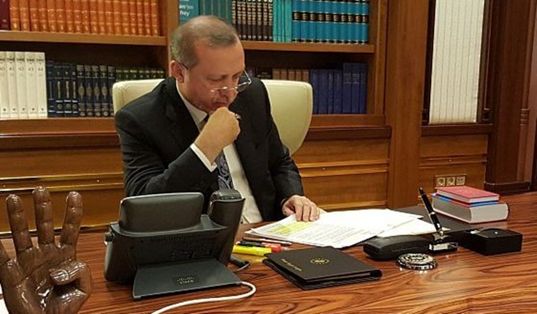 Erdoğan, Büyükşehirleri kazanmak için yüzlerce anket yaptırdı