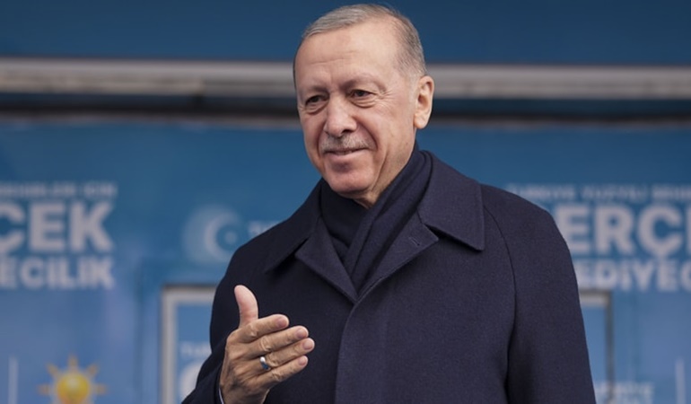 Erdoğan, Erzurum'dan İstanbul'a oy istedi