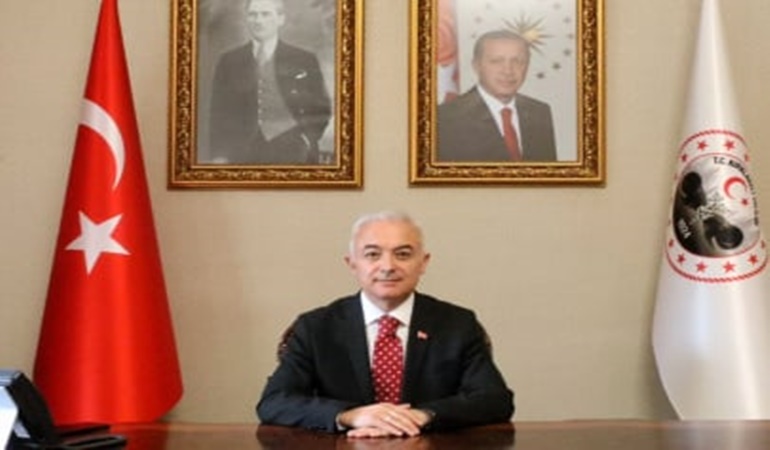 Erdoğan'ı yere göğe sığdıramadı!