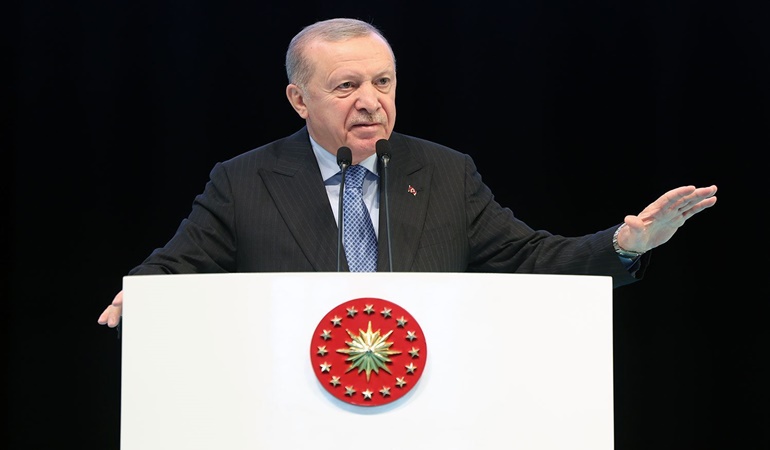 Erdoğan isim vermeden İmamoğlu'nu taşladı!