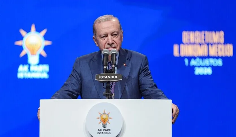 Erdoğan muhalefete yüklendi