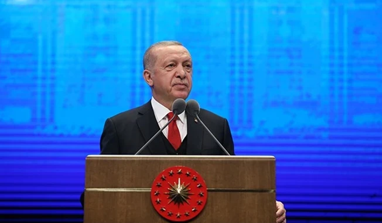 Erdoğan o görevde kalmak için yine sistemi değiştirecek!