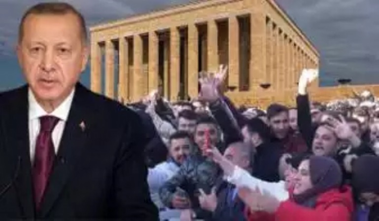 Erdoğan sloganları atsınlar diye yine Anıtkabir'e adam taşındı!