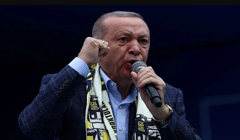 Erdoğan son gün el yükseltti