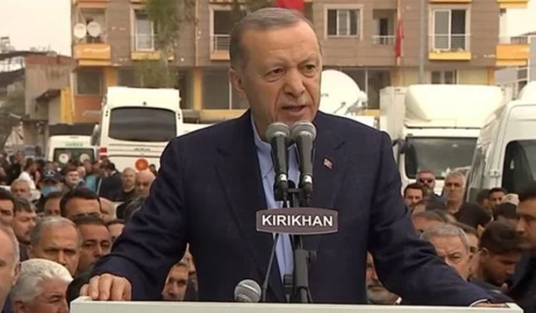 Erdoğan ve Bahçeli çadırkentte miting yaptı