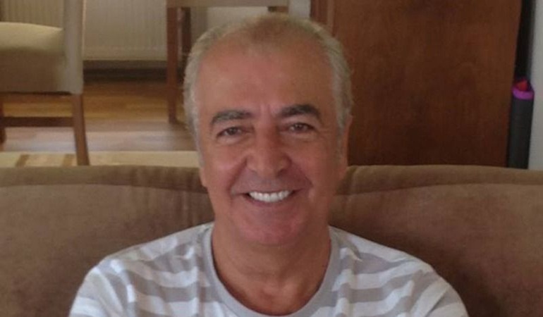 Erhan Oğuz vefat etti