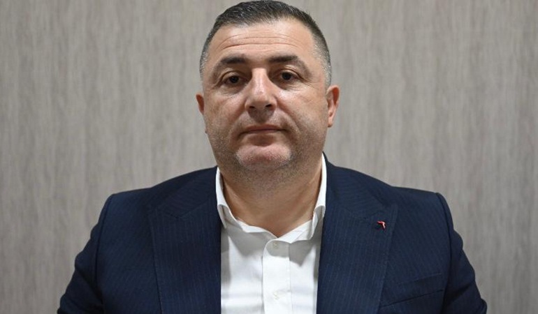 Ersoy, ek zam vermeyen belediyeleri uyardı