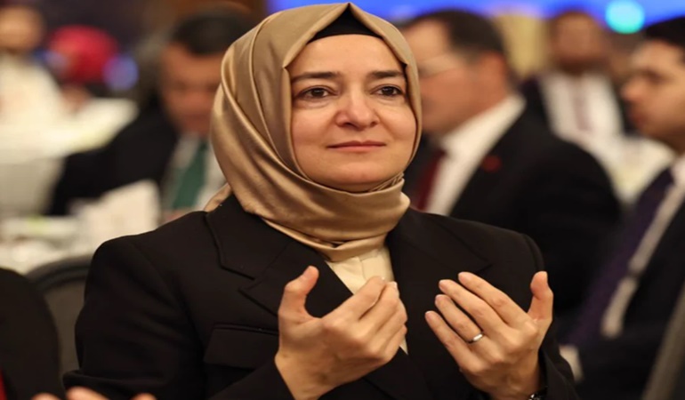 Eski bakan Fatma Betül Sayan Kaya bu iddialara cevap verir mi?