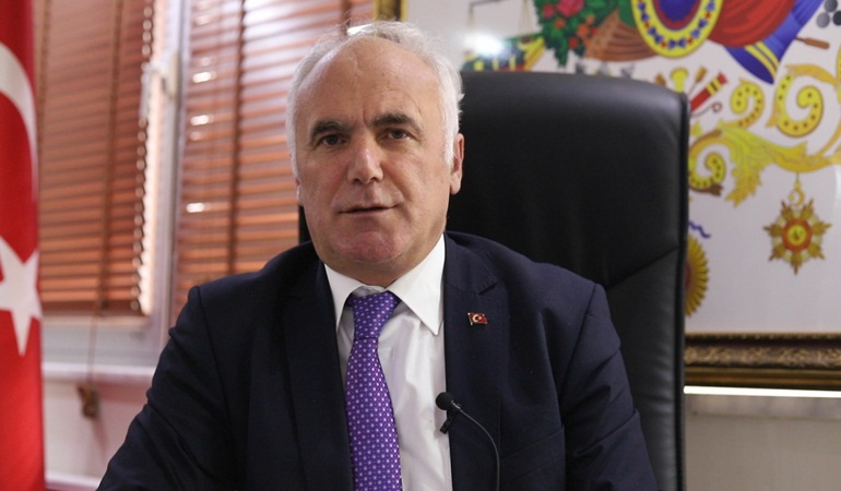 Eski Başkan Kara kalp krizi geçirerek hayatını kaybetti